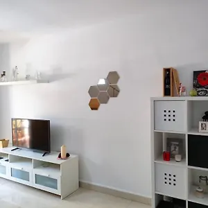 https://apartamento-jimena.hotelsinnerja.org